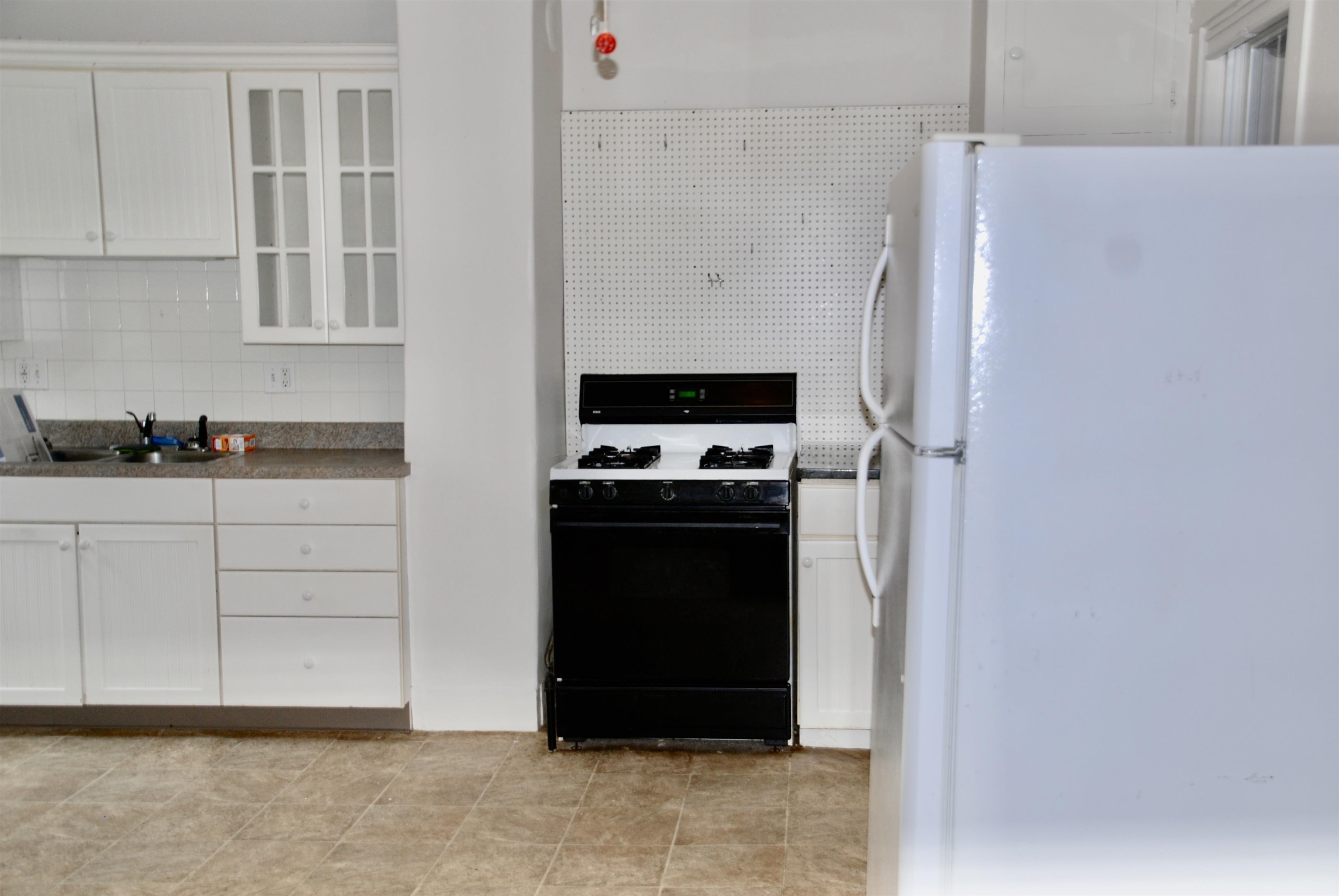 21 Union Street, Unit 2 Concord, NH 03301 - Photo 7 of 18