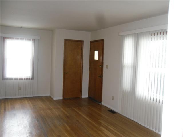 1616 Berkeley Road Columbus, OH 43207 - Photo 5 of 11
