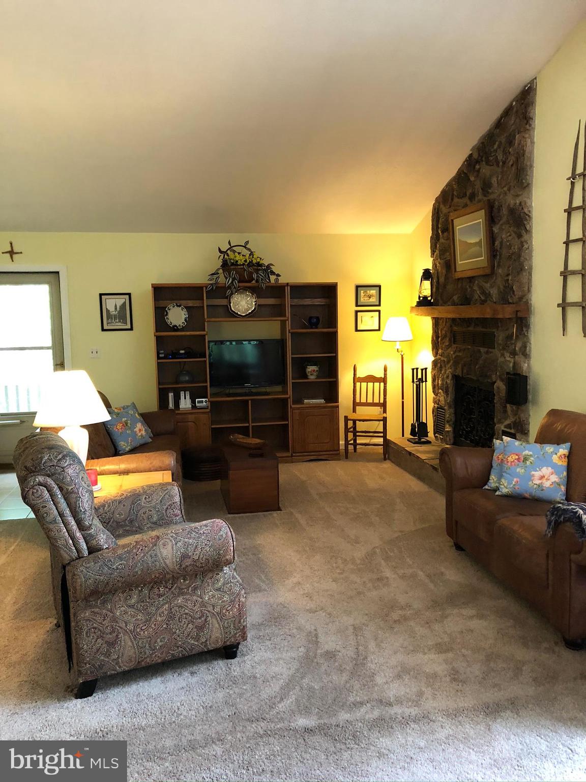 9 Connie Road Basye, VA 22810 - Photo 10 of 19 View of Living Room from Dining area
