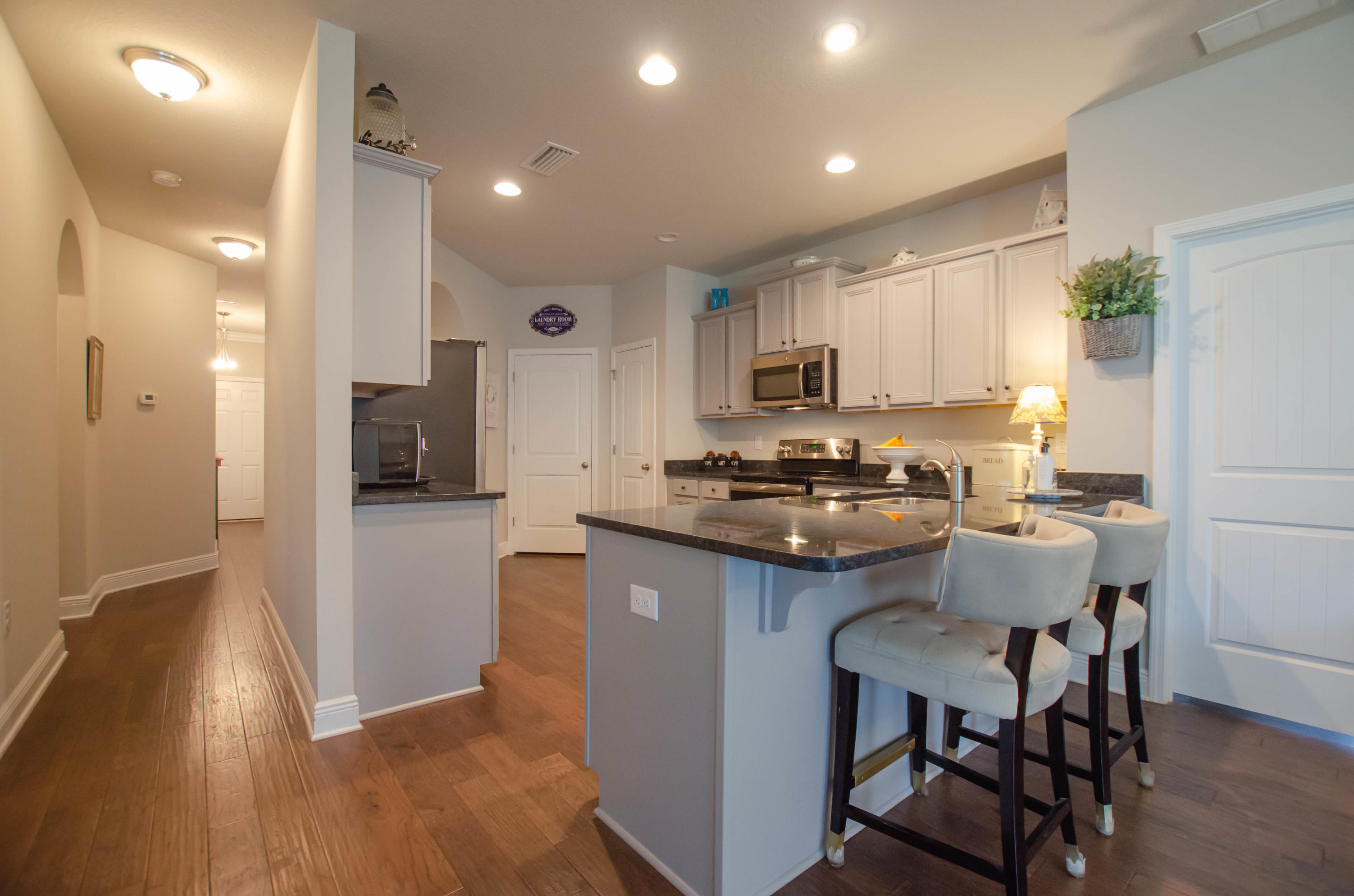 234 Pin Oak Loop Santa Rosa Beach, FL 32459 - Photo 8 of 30 Kitchen w/Bar
