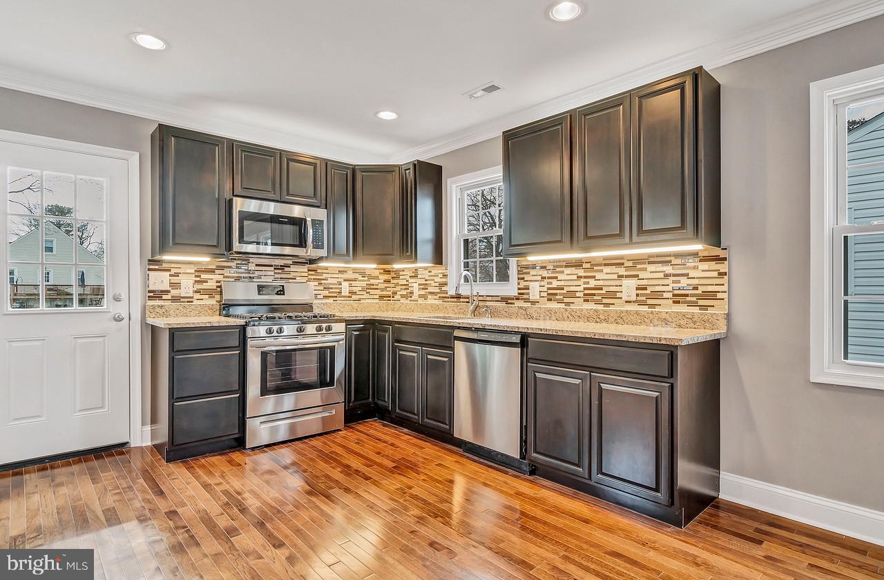 3055 Parktowne Road Baltimore, MD 21234 - Photo 11 of 33 Gallery Image 11