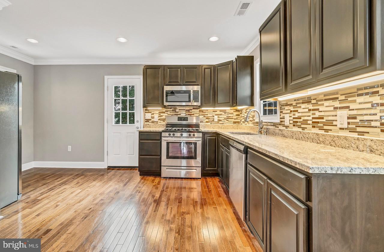 3055 Parktowne Road Baltimore, MD 21234 - Photo 13 of 33 Gallery Image 13
