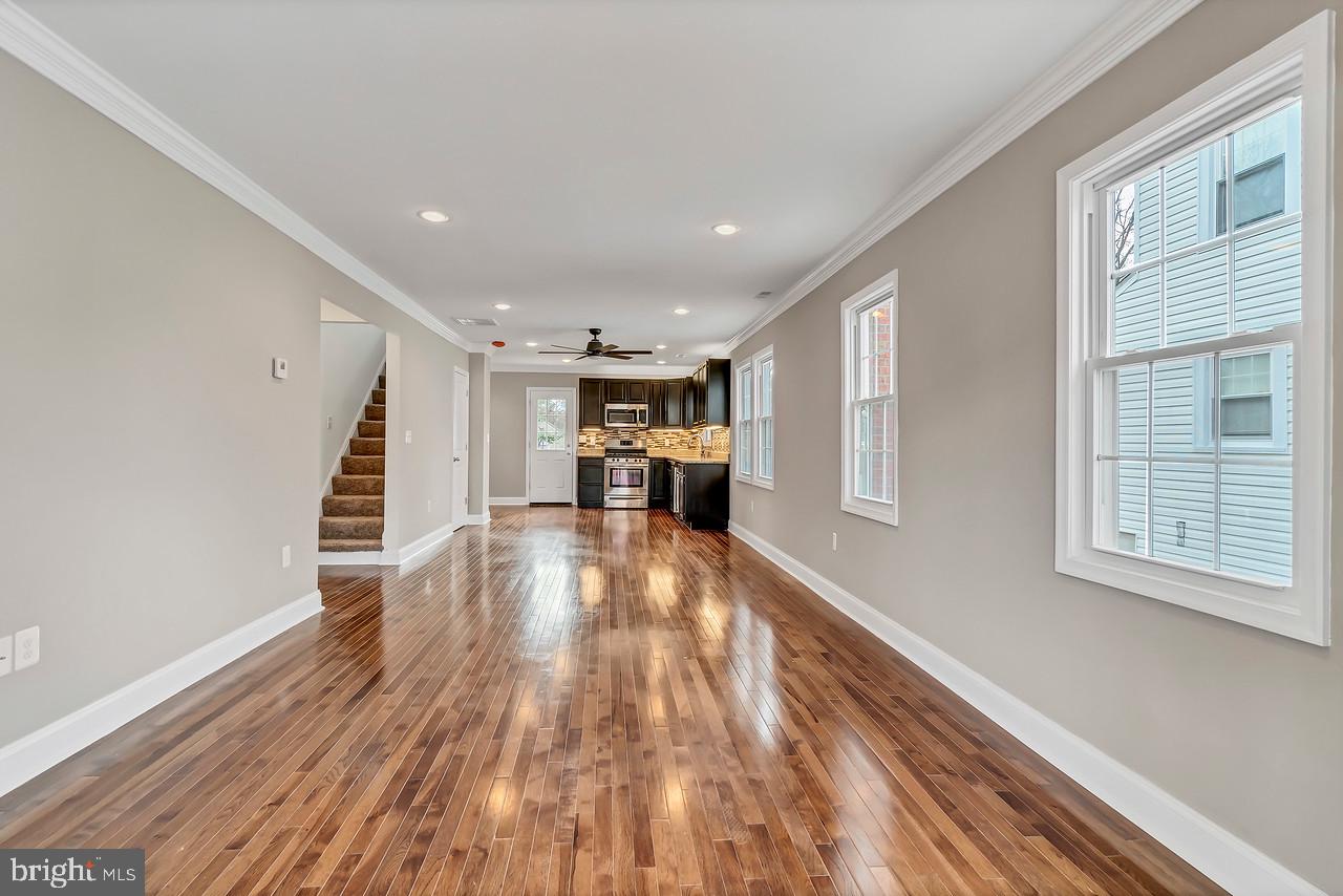 3055 Parktowne Road Baltimore, MD 21234 - Photo 5 of 33 Gallery Image 5