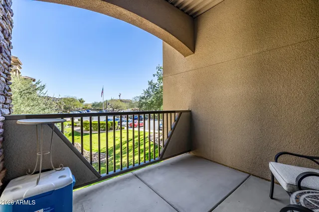 $398,500 | 5350 East Deer Valley Drive, Unit 2421, Phoenix, AZ 85054