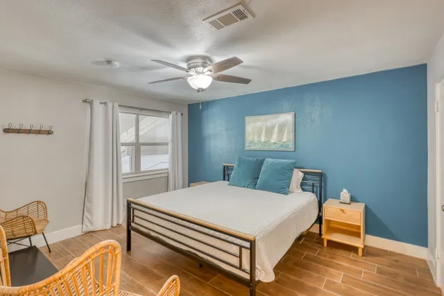 $559,000 | 104 Cove East, Unit 207, Horseshoe Bay, TX 78657