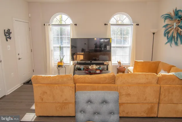 $375,000 | 7947 Independence Drive, Spotsylvania, VA 22553