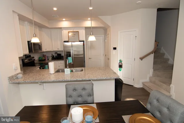 $375,000 | 7947 Independence Drive, Spotsylvania, VA 22553