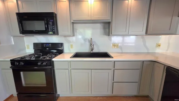 $267,000 | 10978 East Robin Lane, Walkerton, IN 46574
