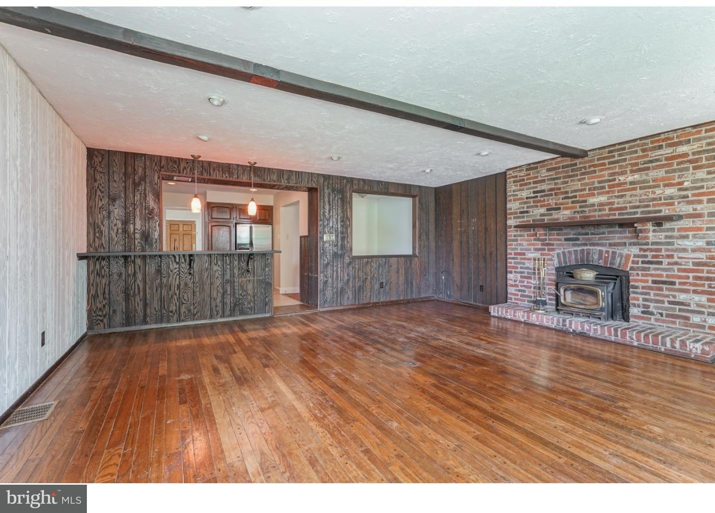 106 Valleybrook Road East Cherry Hill, NJ 08034 - Photo 8 of 22 Gallery Image 8