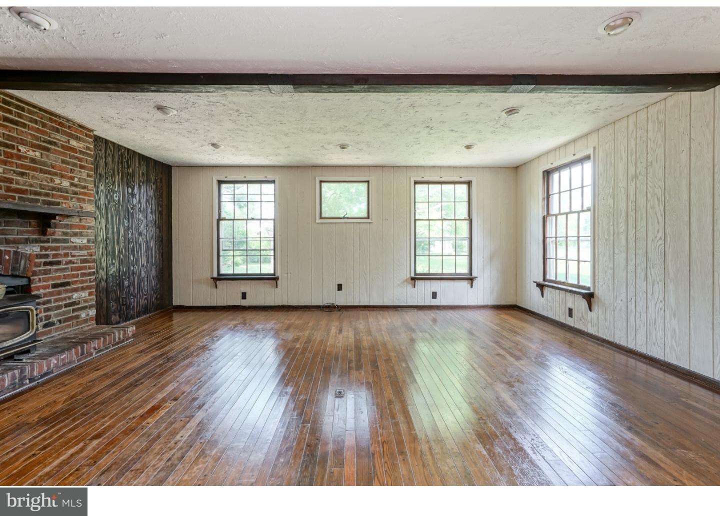 106 Valleybrook Road East Cherry Hill, NJ 08034 - Photo 10 of 22 Gallery Image 10