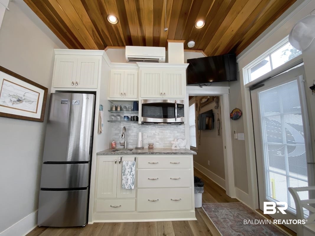 28888 Canal Road, Unit 13 Orange Beach, AL 36561 - Photo 5 of 23