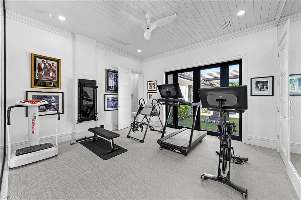 6536 Highcroft Drive Naples, FL 34119 - Photo 24 of 49