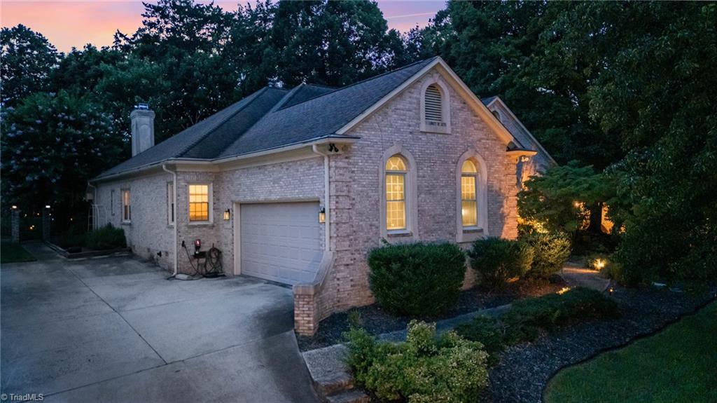 2512 Burch Point High Point, NC 27265 - Photo 34 of 37