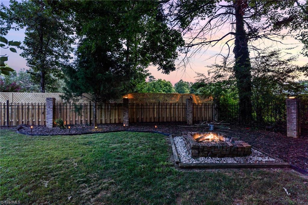 2512 Burch Point High Point, NC 27265 - Photo 37 of 37