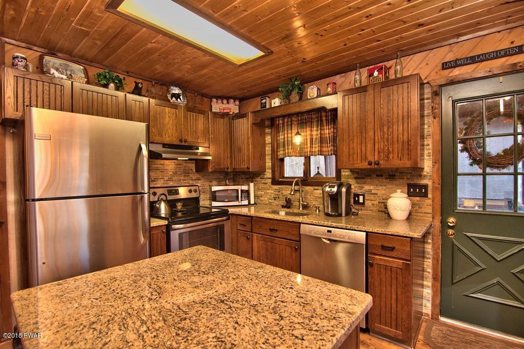 2552 Oak Lane Lake Ariel, PA 18436 - Photo 10 of 42