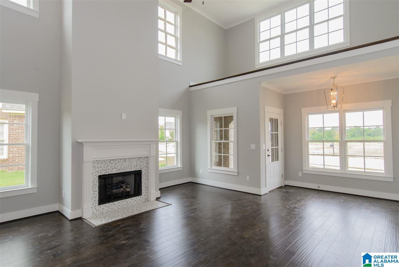 1013 Edgewater Lane Chelsea, AL 35043 - Photo 3 of 33