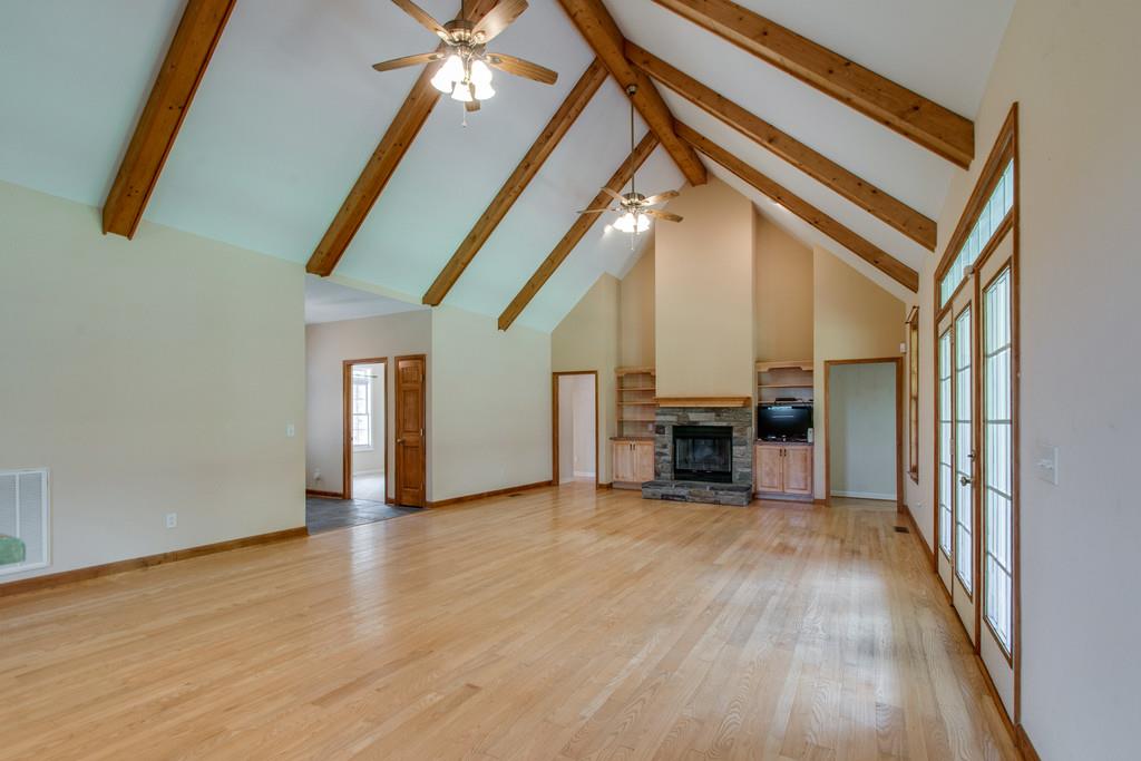 1420 Ben Collier Road Charlotte, TN 37036 - Photo 6 of 30 Gallery Image 6