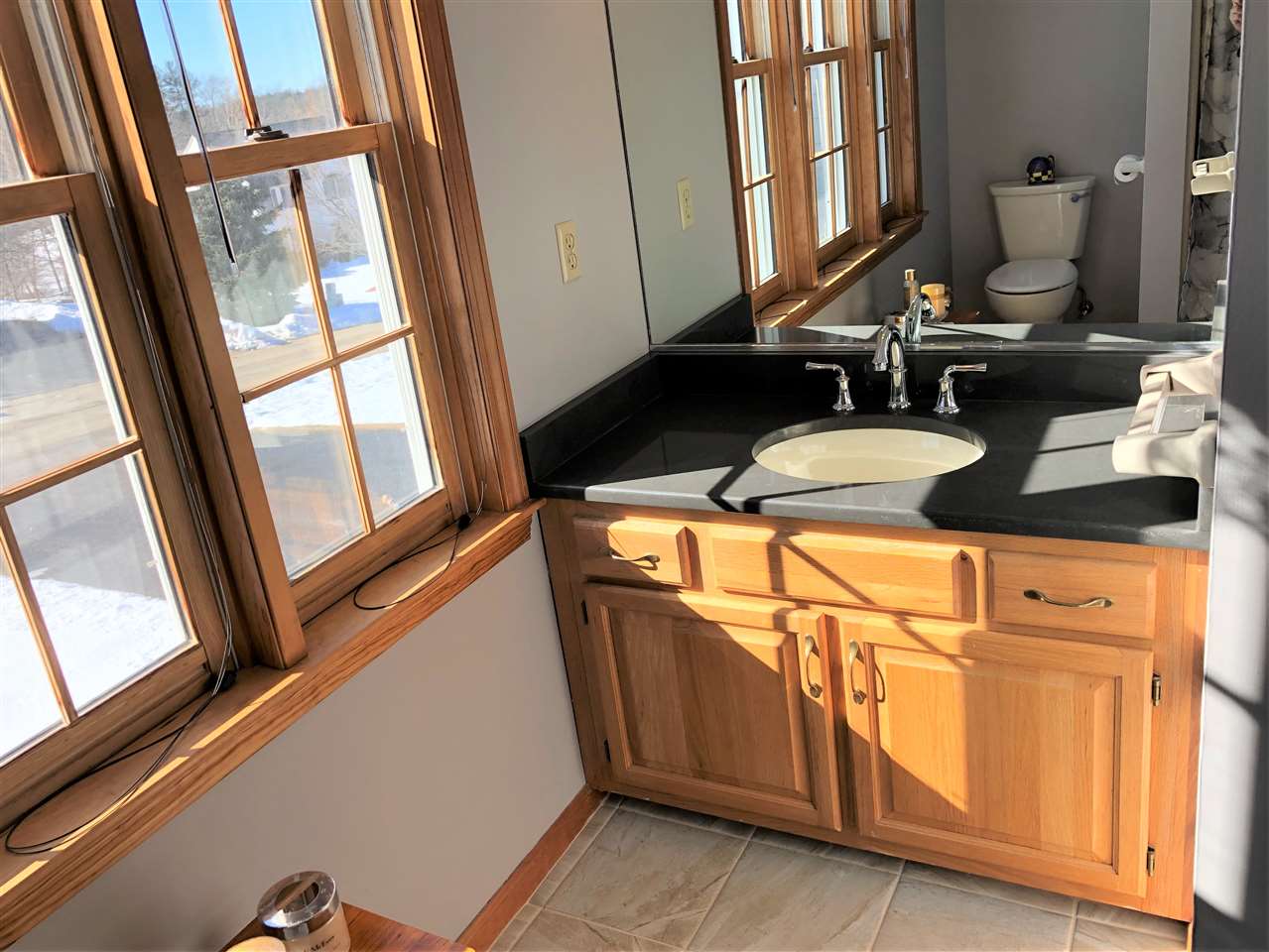 6 Federal Hill Road Nashua, NH 03062 - Photo 12 of 29