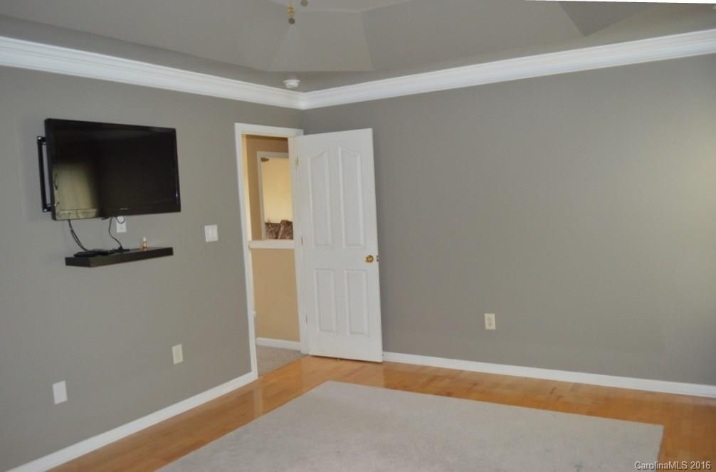 8108 Trotter Road Charlotte, NC 28216 - Photo 12 of 24 Gallery Image 12