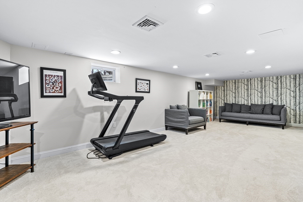 3 Pine Plain Road Wellesley, MA 02481 - Photo 22 of 30