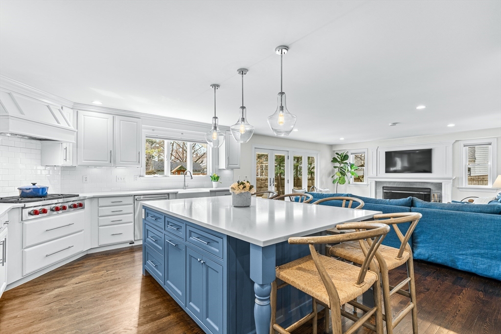 3 Pine Plain Road Wellesley, MA 02481 - Photo 8 of 30