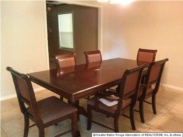 1739 Oak Street Baton Rouge, LA 70815 - Photo 3 of 14 Gallery Image 3