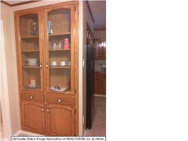 1739 Oak Street Baton Rouge, LA 70815 - Photo 4 of 14 Gallery Image 4