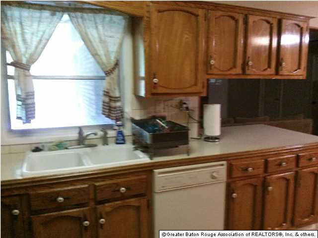 1739 Oak Street Baton Rouge, LA 70815 - Photo 10 of 14 Gallery Image 10