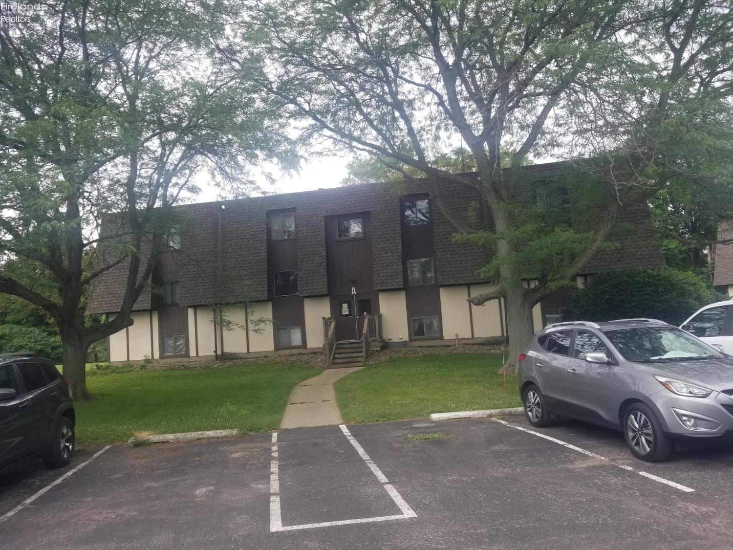 2115 Cleveland Road, Unit 204A Huron, OH 44839 - Photo 1 of 9 Gallery Image 1