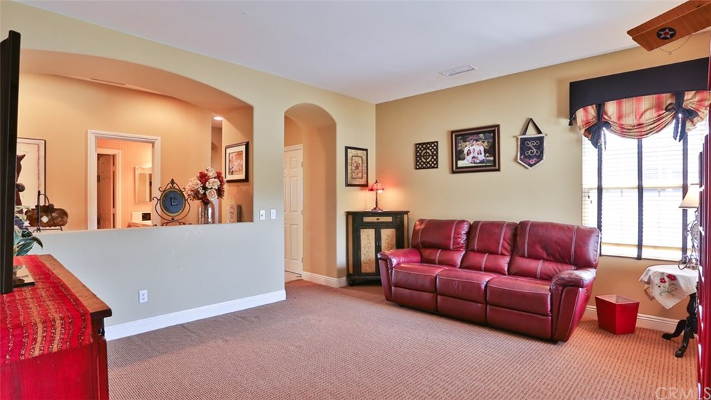 1075 Lowry Ranch Road Corona, CA 92881 - Photo 27 of 46