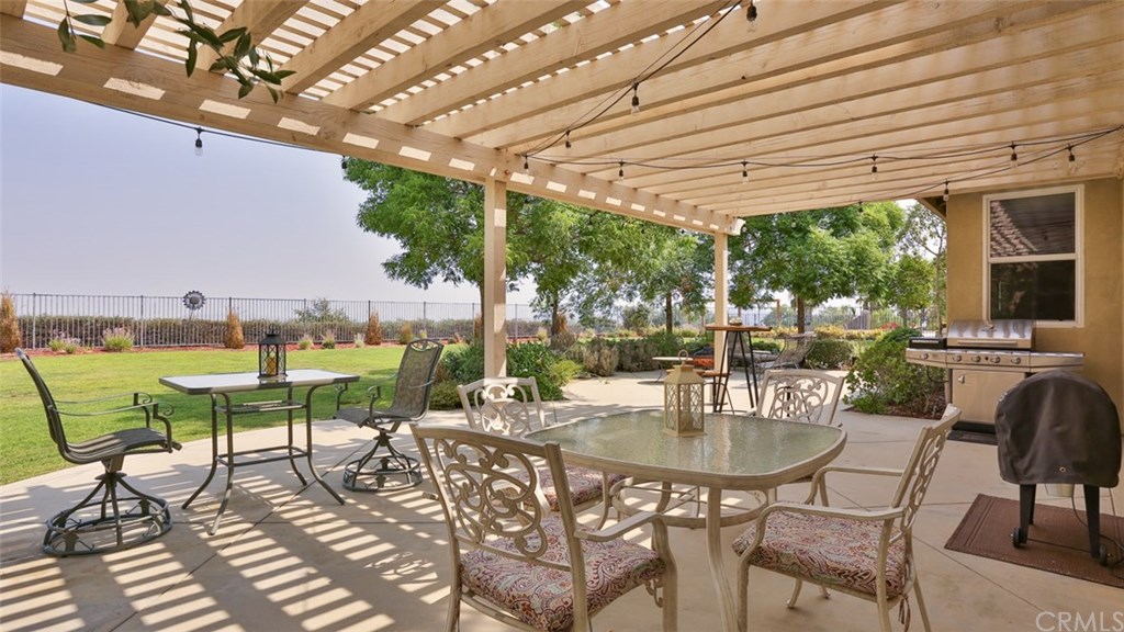 1075 Lowry Ranch Road Corona, CA 92881 - Photo 36 of 46