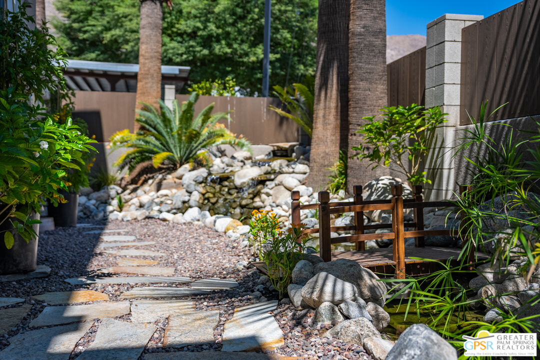 588 East San Lorenzo Road, Unit 104 Palm Springs, CA 92264 - Photo 1 of 66
