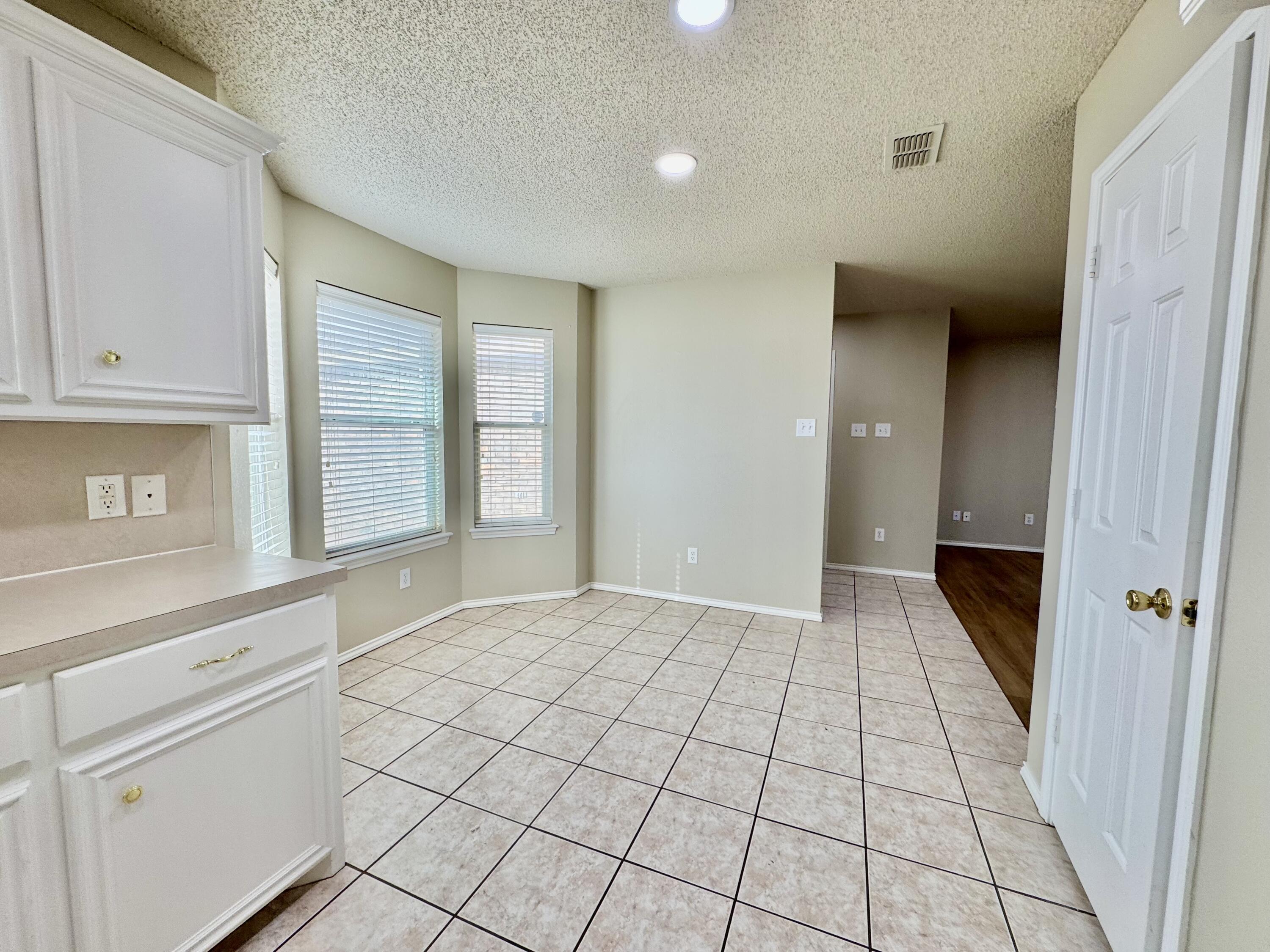 6536 7th Street Lubbock, TX 79416 - Photo 9 of 20 a view of empty room