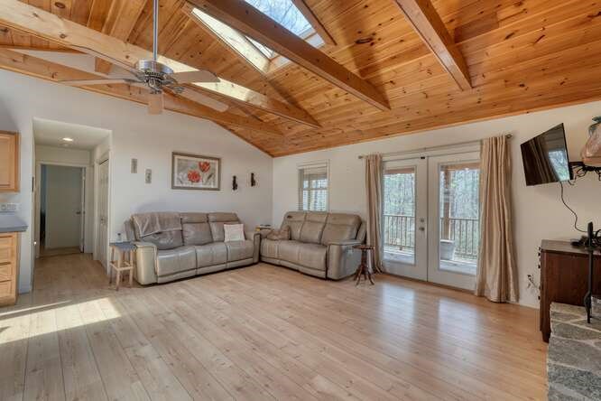 382 Hilltop Road Murphy, NC 28906 - Photo 11 of 44