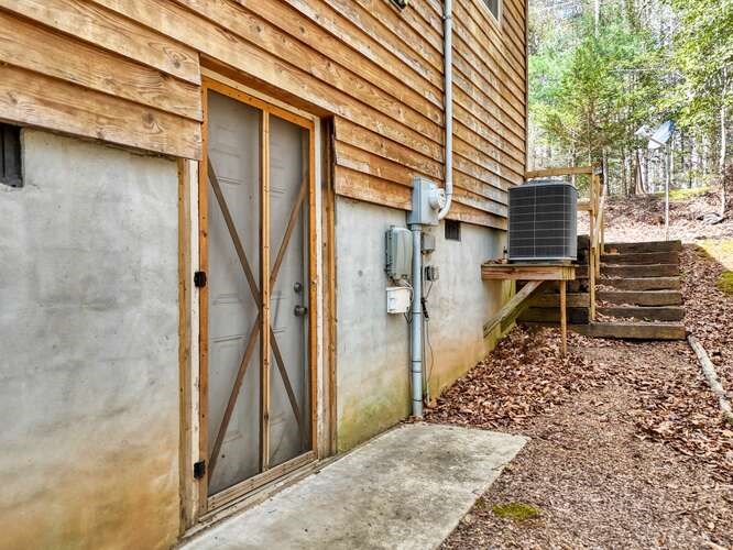 382 Hilltop Road Murphy, NC 28906 - Photo 32 of 44