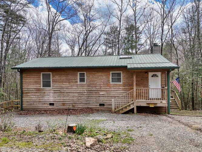 382 Hilltop Road Murphy, NC 28906 - Photo 8 of 44