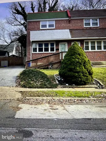 $1,900 | 15 East Avon Road, Brookhaven, PA 19015