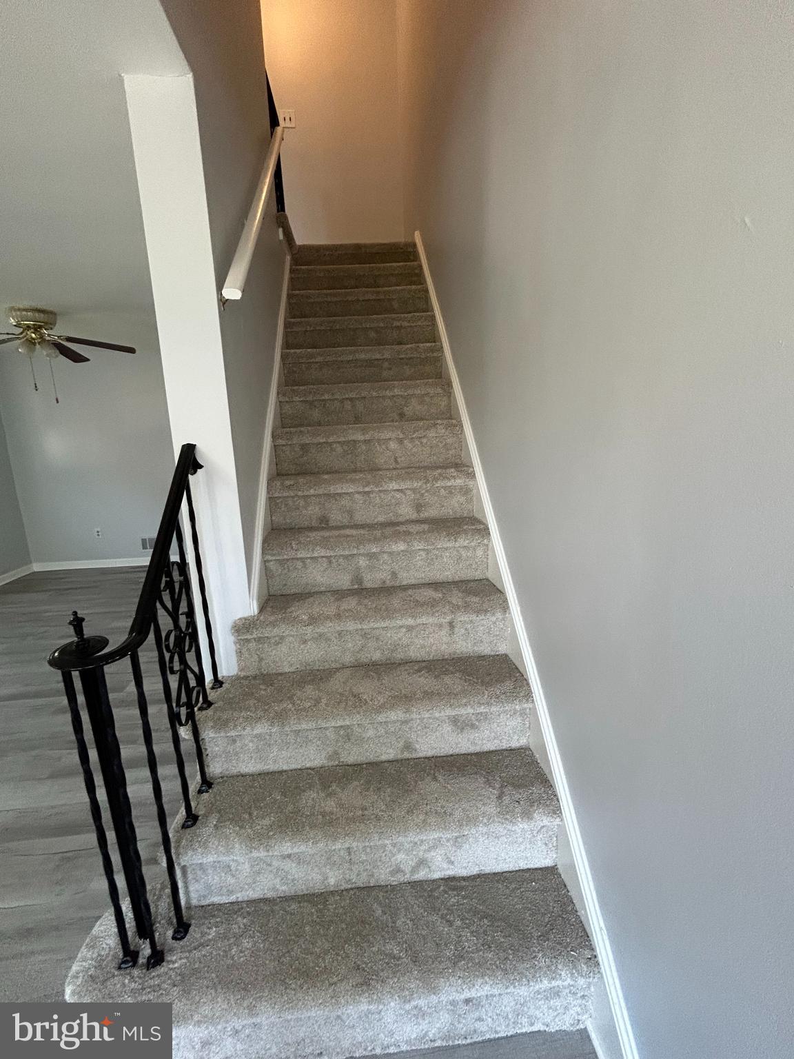 15 East Avon Road Brookhaven, PA 19015 - Photo 5 of 9 a view of entryway