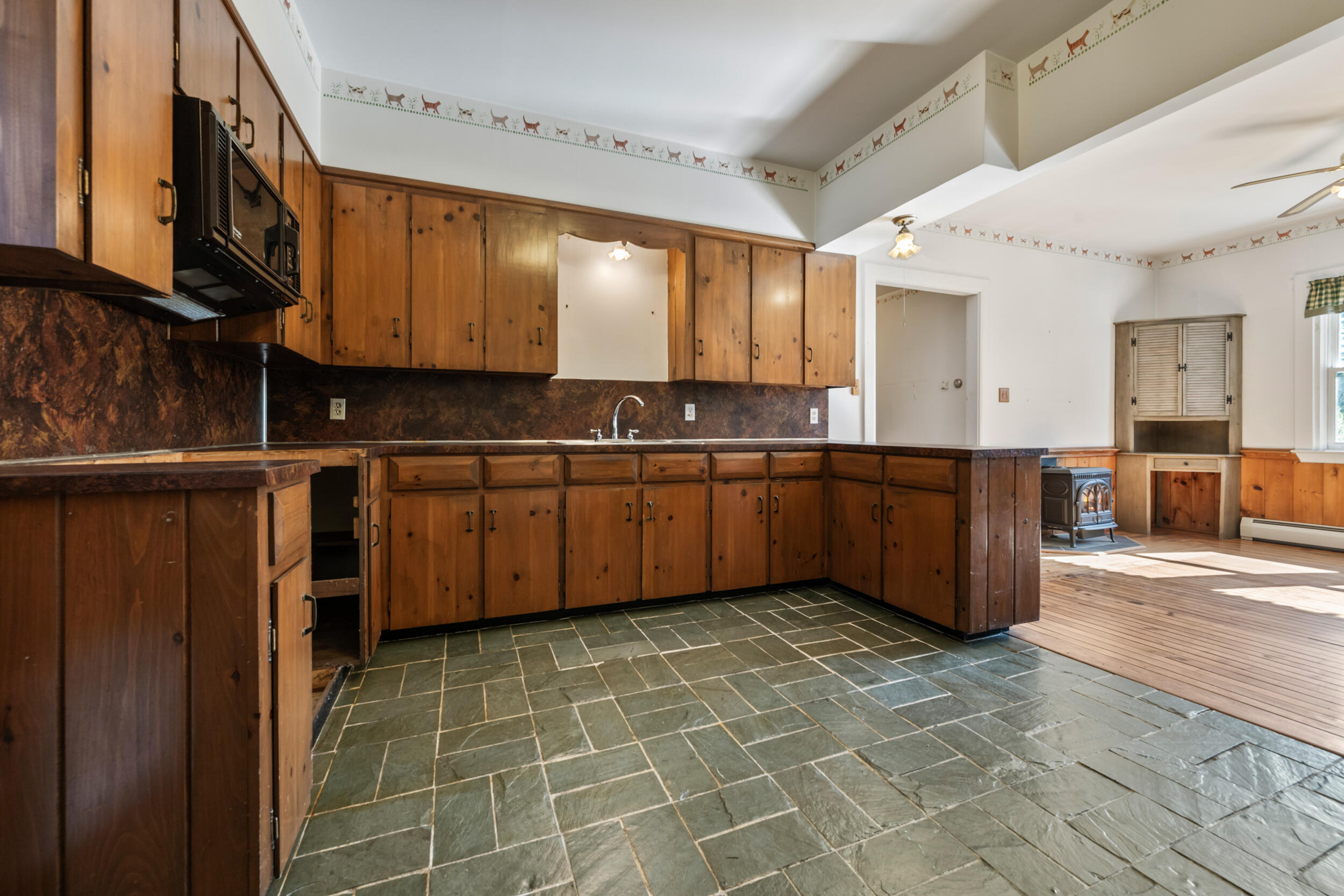 283 Meadow Brook Road New Portland, ME 04961 - Photo 33 of 47 Kitchen