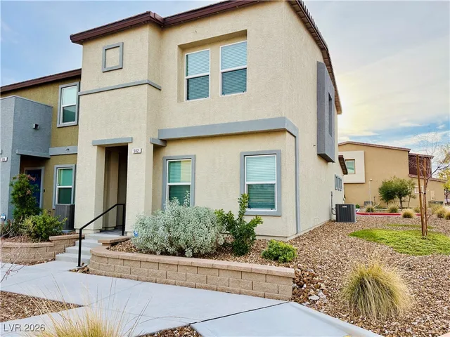 $1,975 | 502 Foothill Cove Lane, Henderson, NV 89002
