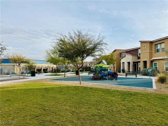 $1,975 | 502 Foothill Cove Lane, Henderson, NV 89002