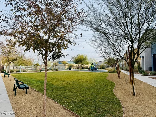 $1,975 | 502 Foothill Cove Lane, Henderson, NV 89002