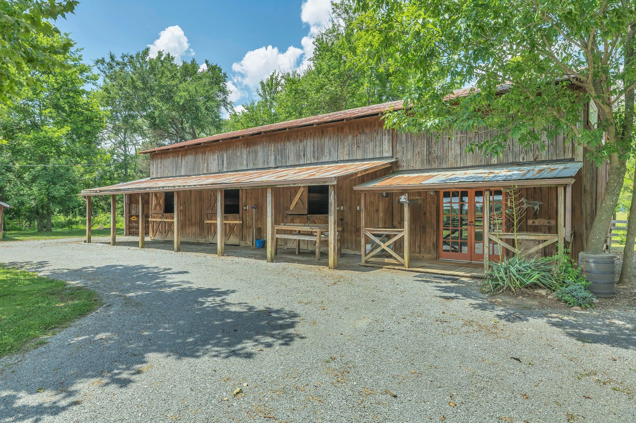 590 Squire Jones Road Bell Buckle, TN 37020 - Photo 14 of 54