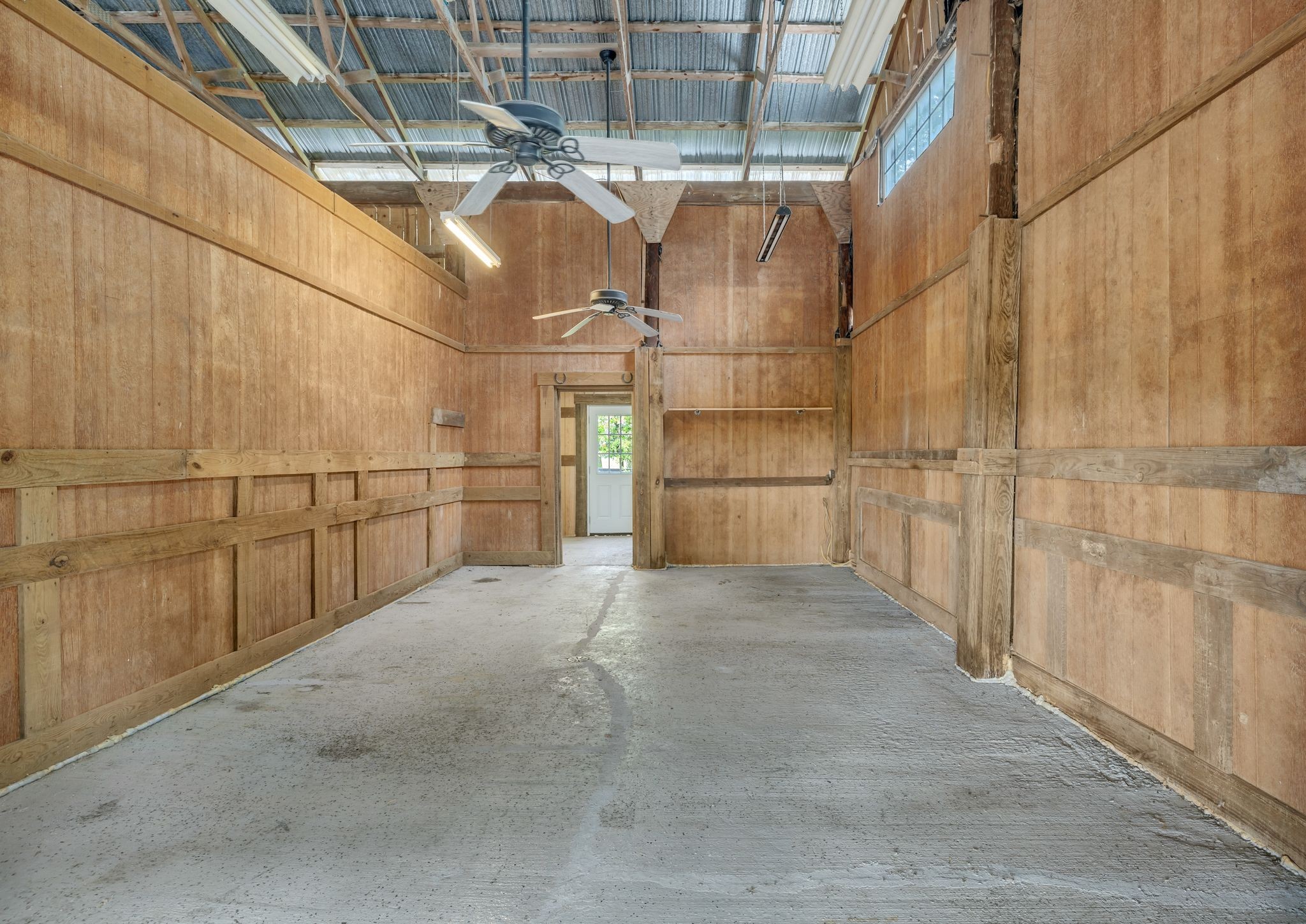 590 Squire Jones Road Bell Buckle, TN 37020 - Photo 16 of 54