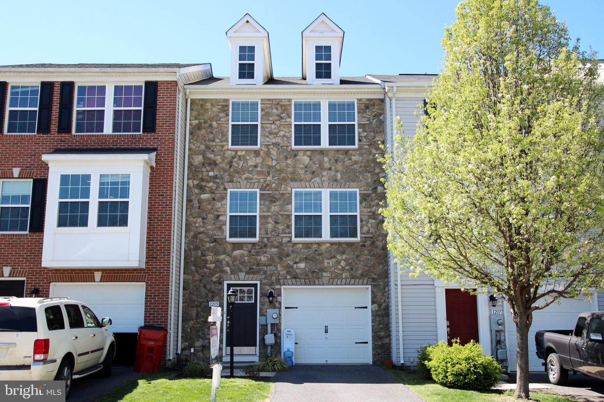1215 Mare Street Ranson, WV 25438 - Photo 2 of 28 Stone Front