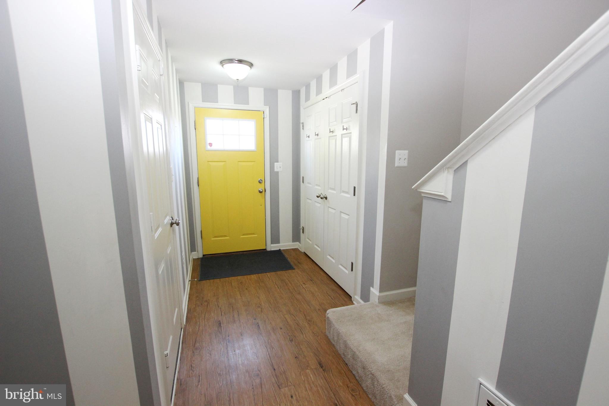 1215 Mare Street Ranson, WV 25438 - Photo 4 of 28 Foyer