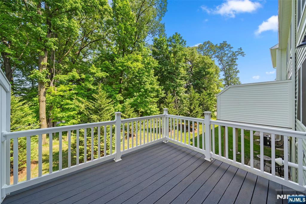 3 Azalea Lane Cedar Grove, NJ 07009 - Photo 29 of 39
