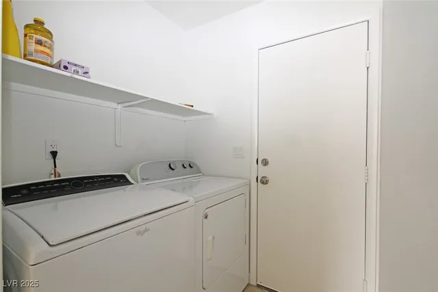 $1,999 | 396 Dooley Drive, Henderson, NV 89015