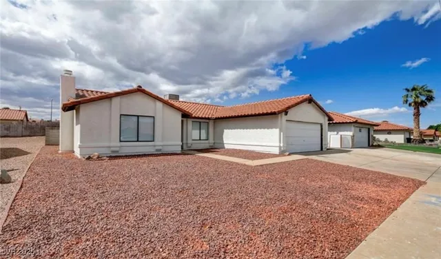 $1,999 | 396 Dooley Drive, Henderson, NV 89015