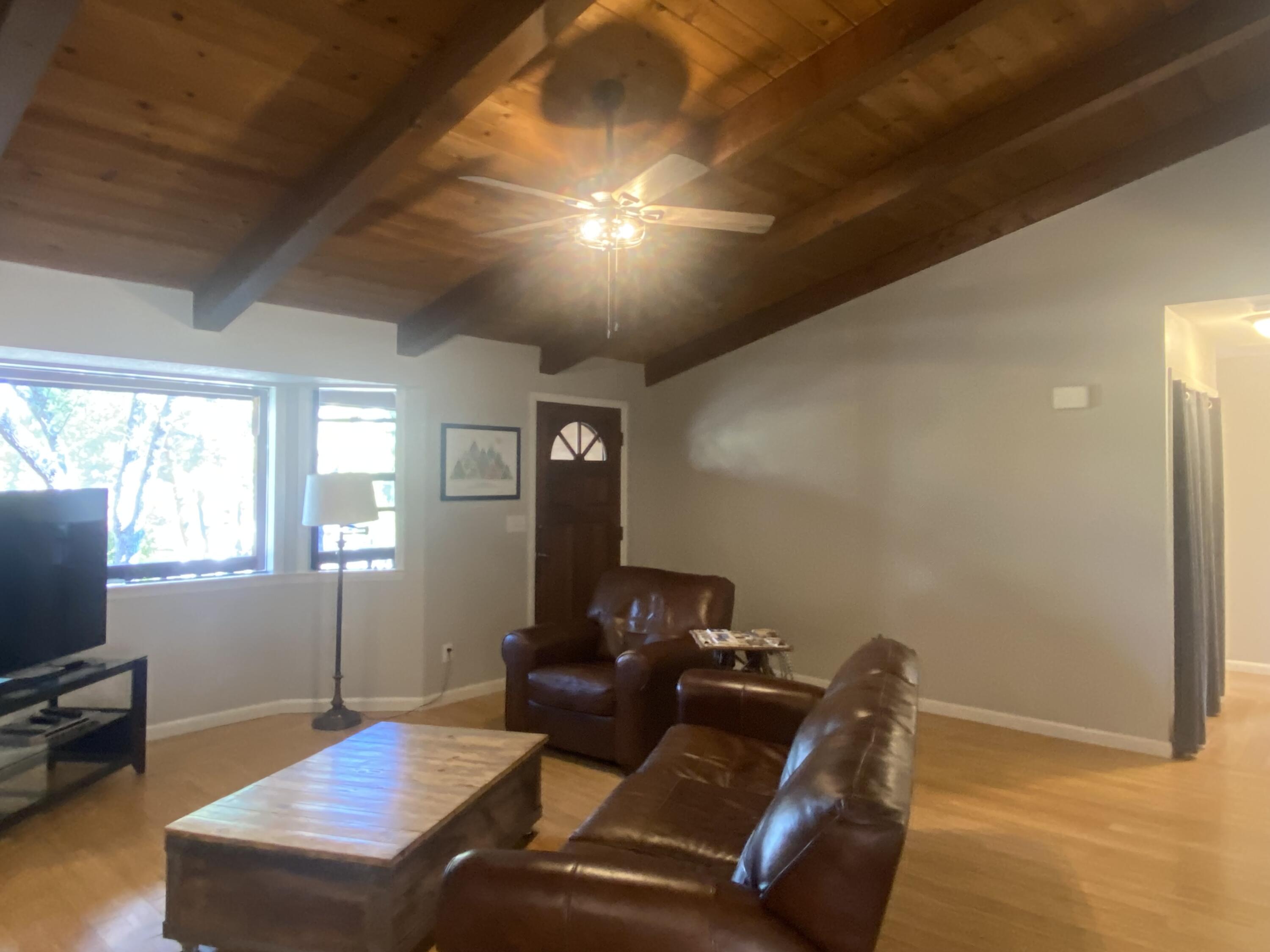 41011 Meadow Drive Three Rivers, CA 93271 - Photo 8 of 47 IMG_6681